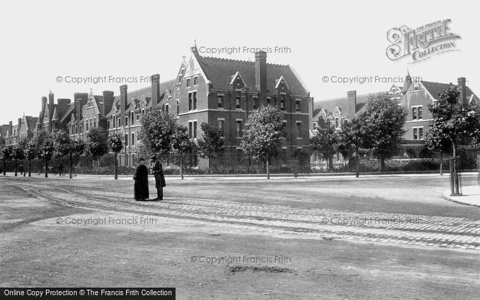 Portsmouth, Victoria Barracks 1892 - Francis Frith