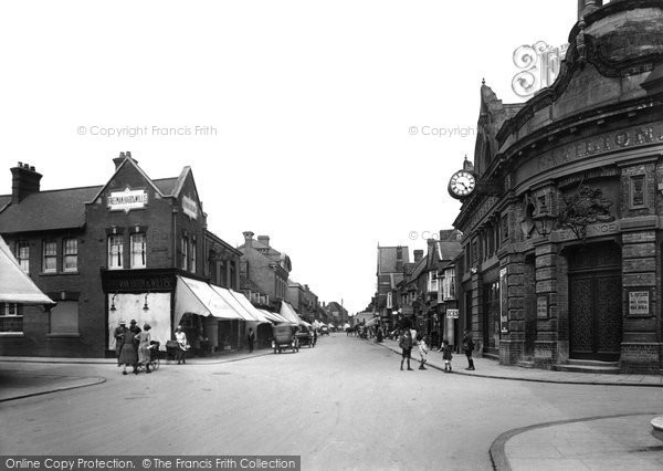 Photo of St Neots, High Street 1925 from Francis Frith