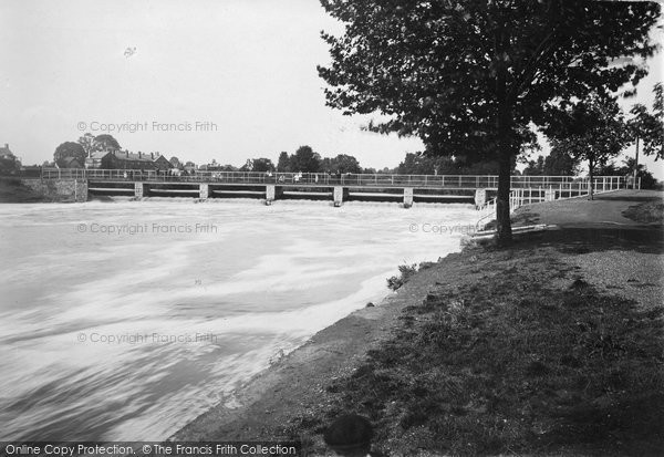 Taunton, French Weir 1906