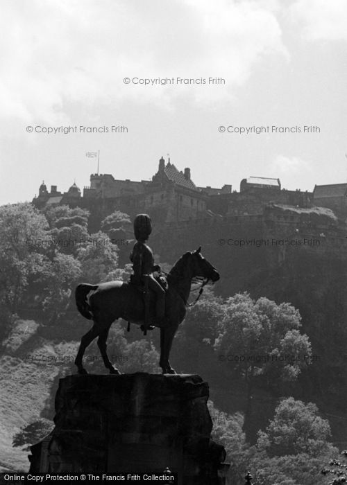 Photo of Edinburgh, Statue In Princes Street Gardens c.1960