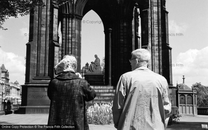 Photo of Edinburgh, The Scott Monument c.1960