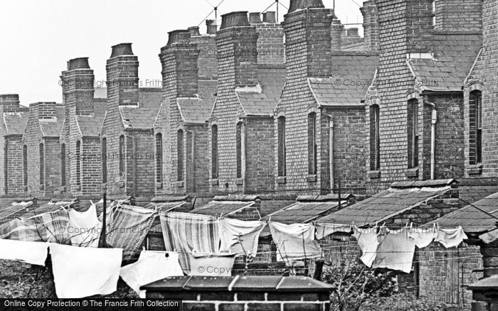 Photo of Oldbury, Back Yard 1964