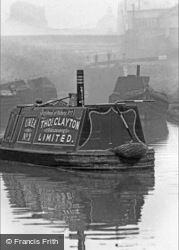 Narrow Boat 1964, Oldbury