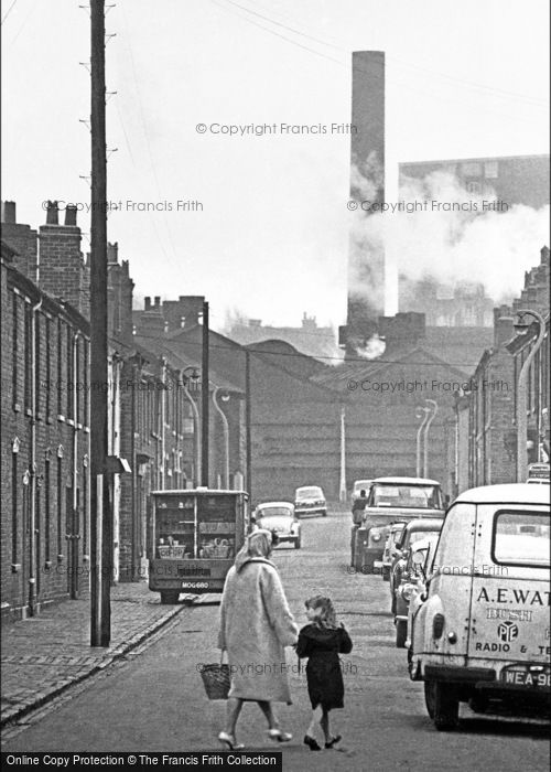 Photo of Oldbury, Whyley Street, Langley 1964
