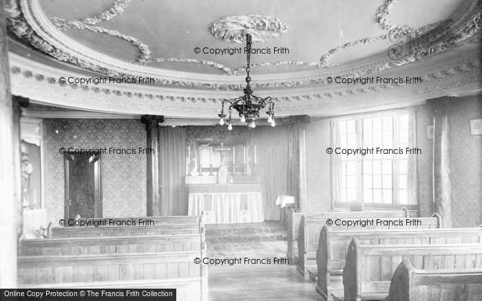 Photo of Abbots Langley, Breakspear College, Private Chapel c.1960