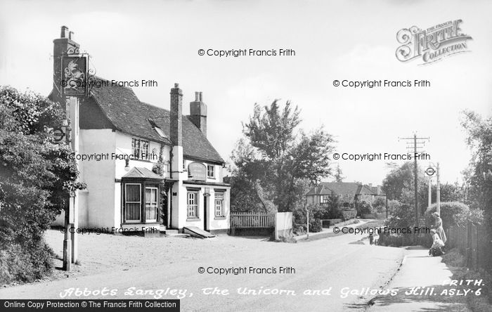 Photo of Abbots Langley, The Unicorn And Gallows Hill c.1955