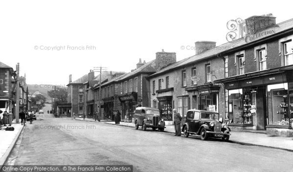Photo of Aberaeron, Aberystwyth Road c.1955