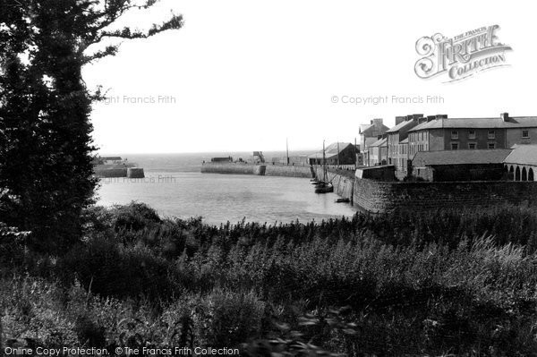 Photo of Aberaeron, The Harbour c.1939