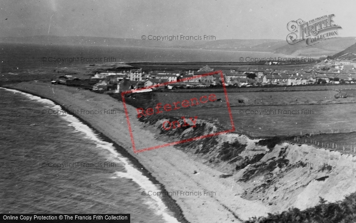 Photo of Aberaeron, Town And Beach c.1950