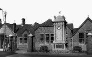 Abercynon, Clock Tower c1960