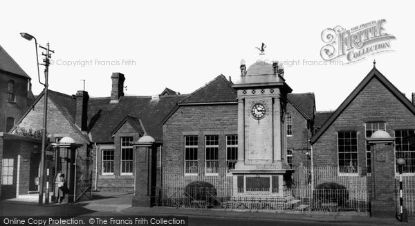 Photo of Abercynon, Clock Tower c1960