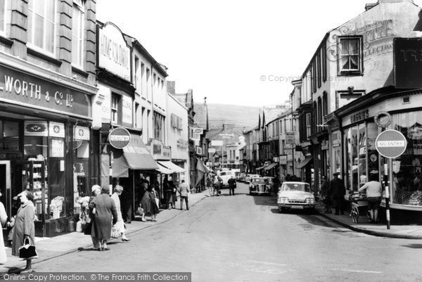 Photo of Aberdare, Commercial Street c.1965