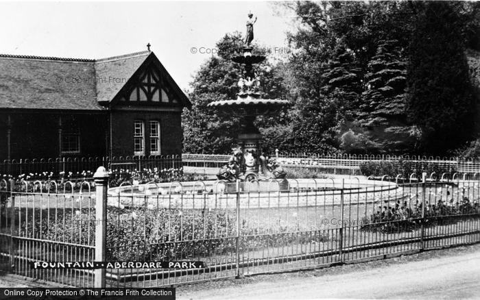 Photo of Aberdare, The Fountain, Aberdare Park c.1950