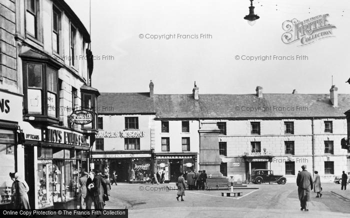 Photo of Aberdare, The Square c.1955