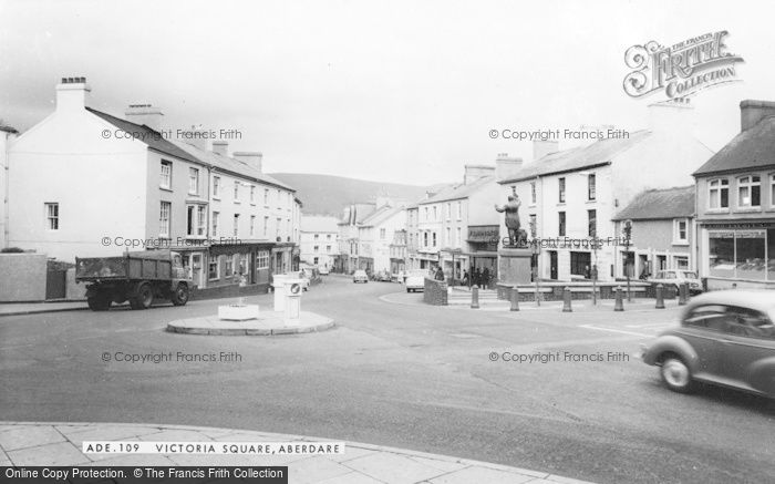 Photo of Aberdare, Victoria Square c.1965