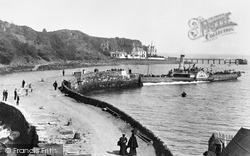 Steamer At The Pier 1897, Aberdour