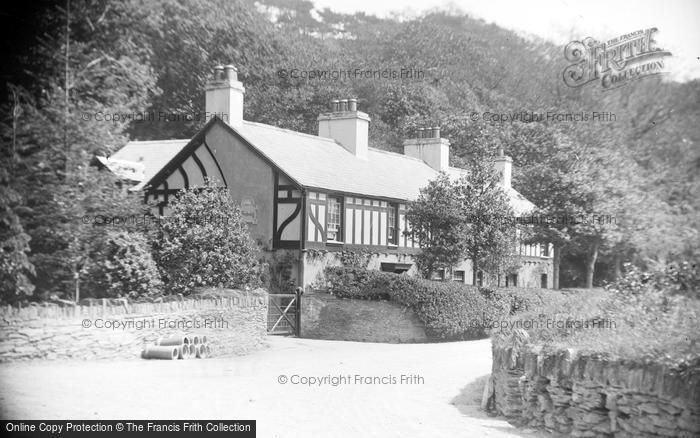 Photo of Aberdovey, Pughe's House c.1900