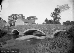 The Old Bridge 1936, Abererch