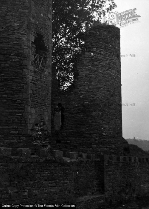 Photo of Abergavenny, The Castle 1953