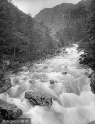 Aberglaslyn Pass, The Falls In Flood 1925, Pass Of Aberglaslyn