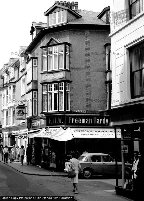 Photo of Aberystwyth, Freeman, Hardy And Willis Shop 1964