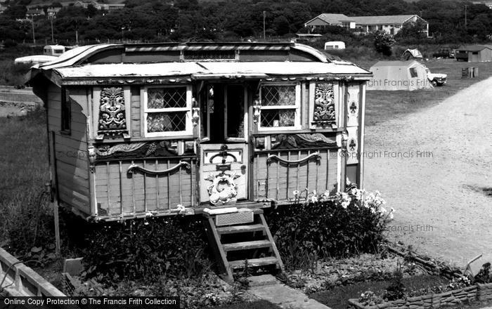 Photo of Aberystwyth, Gipsy Caravan 1969