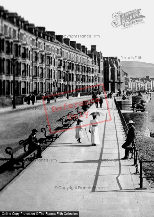 Photo of Aberystwyth, Promenading 1899