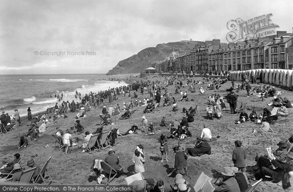 Photo of Aberystwyth, The Beach 1925