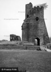 The Castle 1961, Aberystwyth