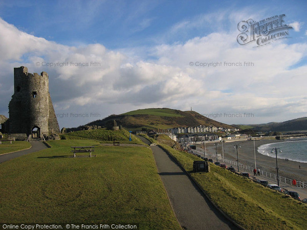 Photo of Aberystwyth, The Three Forts 2004