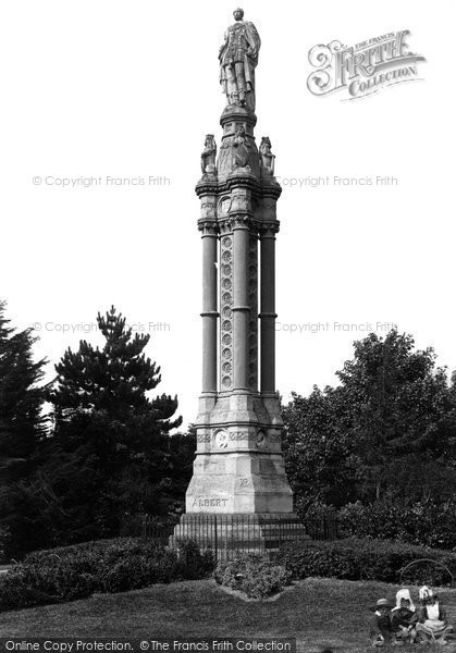 Photo of Abingdon, Albert Park, The Albert Memorial 1890