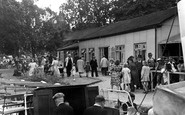 Abingdon, Bridge Restaurant and Tea Gardens c1950