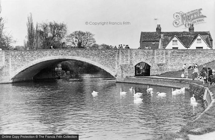 Photo of Abingdon, The Bridge c.1960