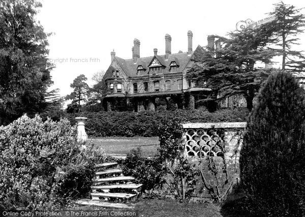 Photo of Abinger Hammer, Abinger Hall 1906