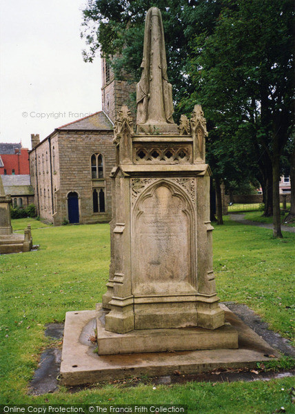 Photo of Accrington, St James Church 2004