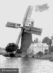 The Oby Drainage Windmill c.1929, Acle