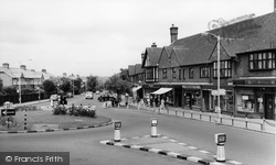 Shirley Road, The Parade c.1965, Addiscombe