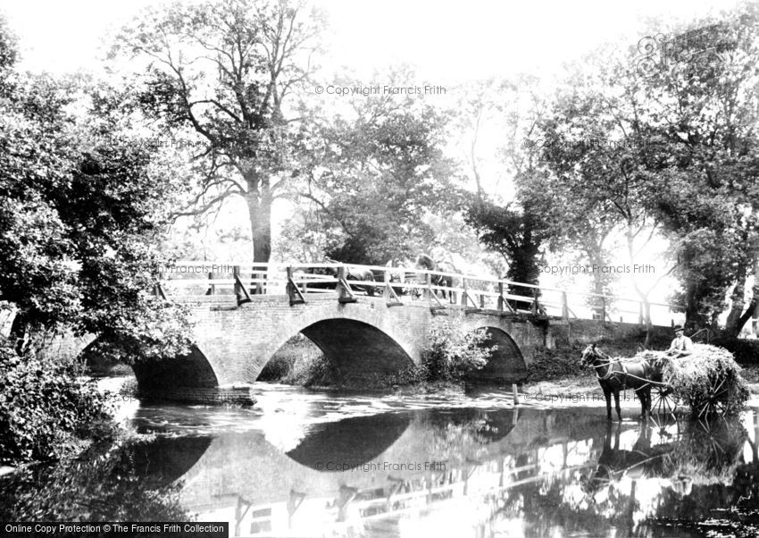 Addlestone, Crockford Bridge 1904