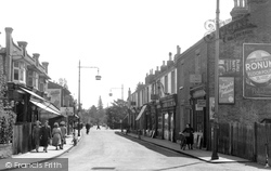 Addlestone, High Street c1955