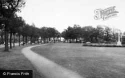 Liverpool Avenue And The Green c.1965, Ainsdale