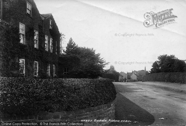 Photo of Aiskew, The Village 1901