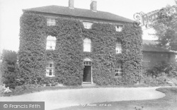 Ivy House 1899, Albrighton