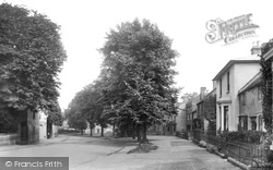 Village 1898, Albrighton
