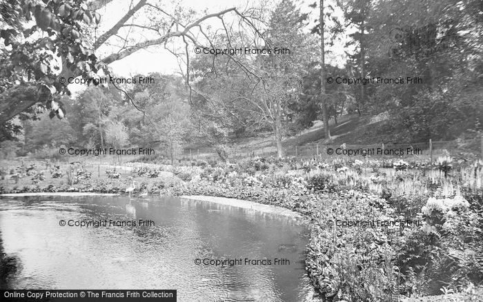 Photo of Albury, Park c.1930