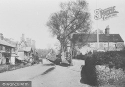 The Village 1907, Albury