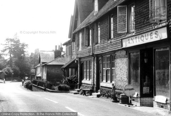 Photo of Albury, The Village c.1960