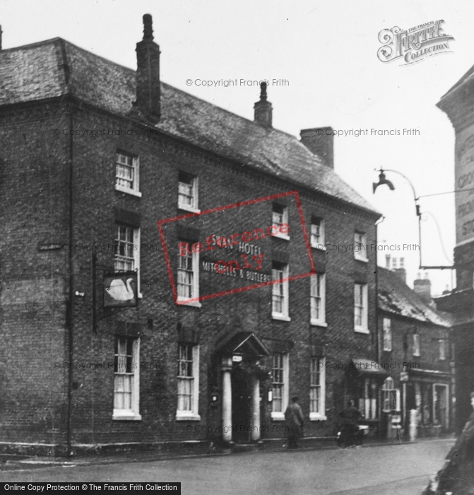 Photo of Alcester, Swan Hotel c.1955