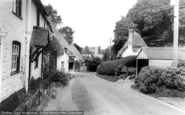 Photo of Aldbourne, Thatched Cottages c.1965