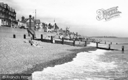 Beach Scene c.1952, Aldeburgh