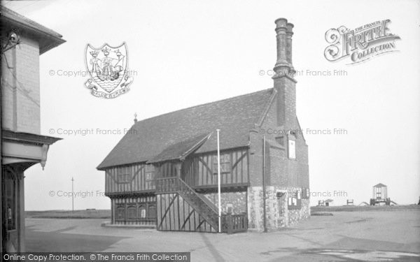 Photo of Aldeburgh, Moot Hall 1922